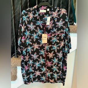 Mens Brand New Size XL Shirt. #1579